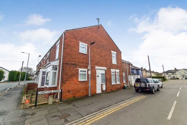 3 bed flat for sale in 64 &amp; 64A Cottage Beck Road, Scunthorpe, South Humberside DN16