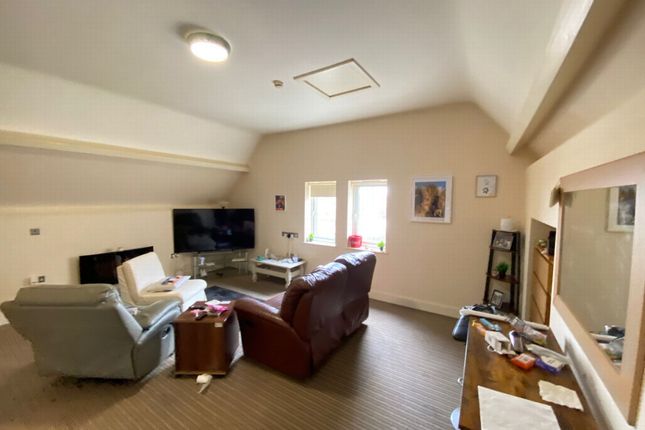 Flat 9 1, Seaview Road, Wirral photo 2