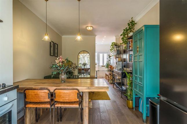136A, Manor Lane, London photo 3