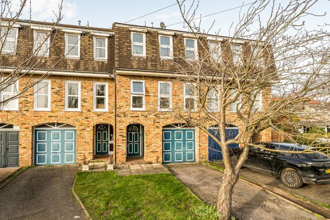4-bed house on 7, Chester Road, Middlesex, £699,950