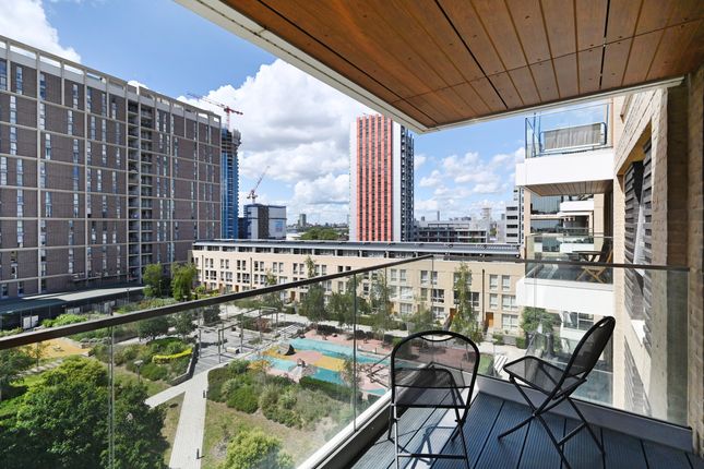 Thumbnail Flat for sale in Sherrington Court, Canning Town