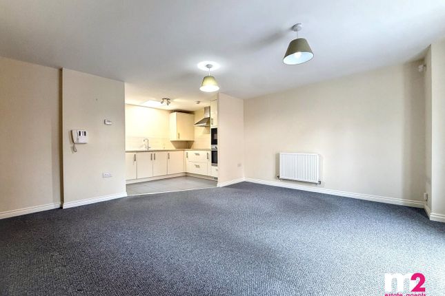 16, Sycamore Drive, Newport photo 5