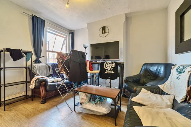 25, Birrell Road, Nottingham photo 3