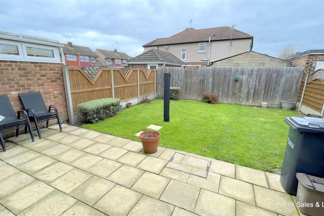 Semi-detached house for sale in Roundmoor Drive, Cheshunt, Waltham Cross