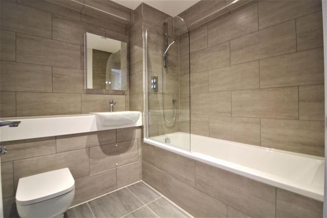 5, Victoria House, Fleet photo 3