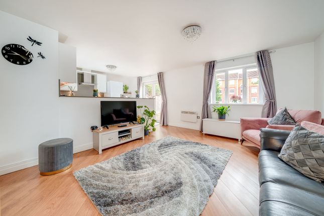Apt 17, The Quays, Ormskirk photo 4