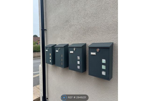 Apartment  Gwendoline Court, High Street Whitwell, Whitwell, Worksop photo 2
