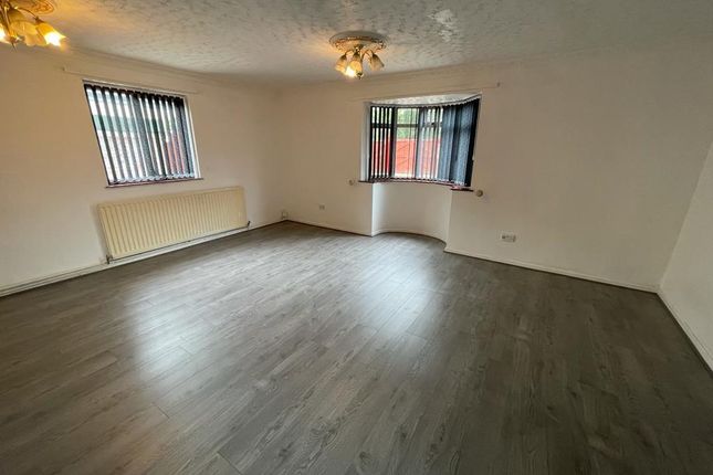 Room 2, 52, Holbrook Lane, Coventry photo 2