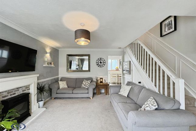 67, Thames Close, Congleton photo 4
