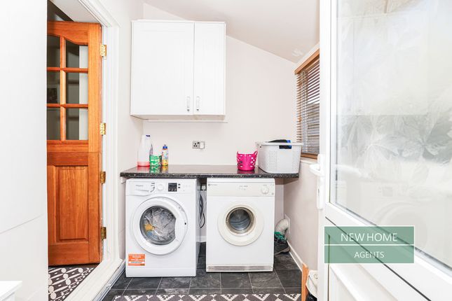 6, Clough Drive, Batley photo 4