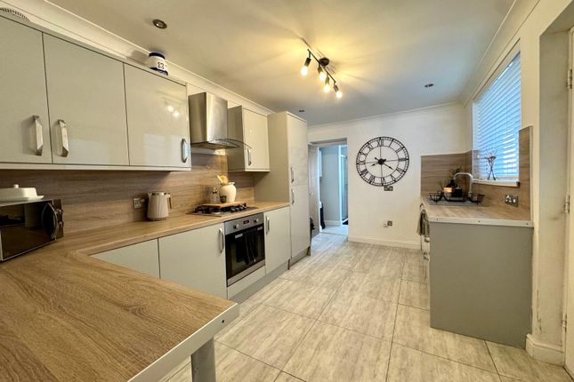11 Blanche Street, Merthyr Tydfil photo 4