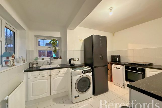58, Claremont Road, Hornchurch photo 2