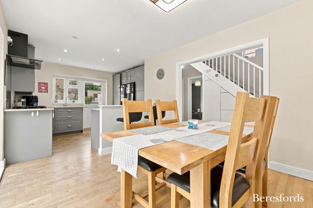48, Western Road, Essex photo 3