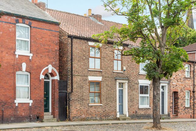 Thumbnail Terraced house for sale in Lawrence Street, York