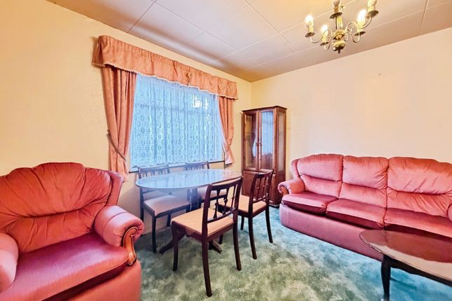 6, Leycester Road, Warwickshire photo 2