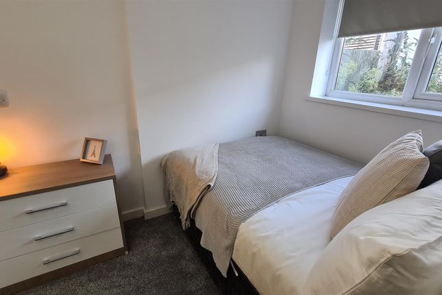 Room 3, 11, Frances Road, Birmingham photo 5
