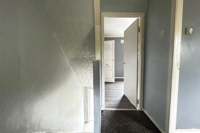 33, Hawthorn Avenue, Wishaw photo 5