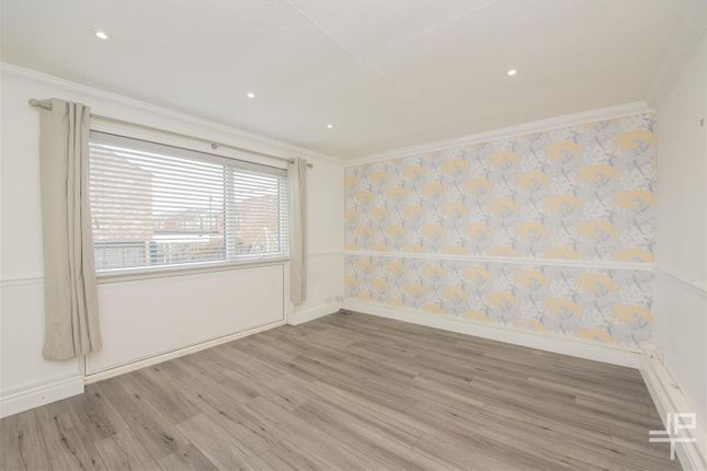 35, Samuel Street, Manchester photo 2