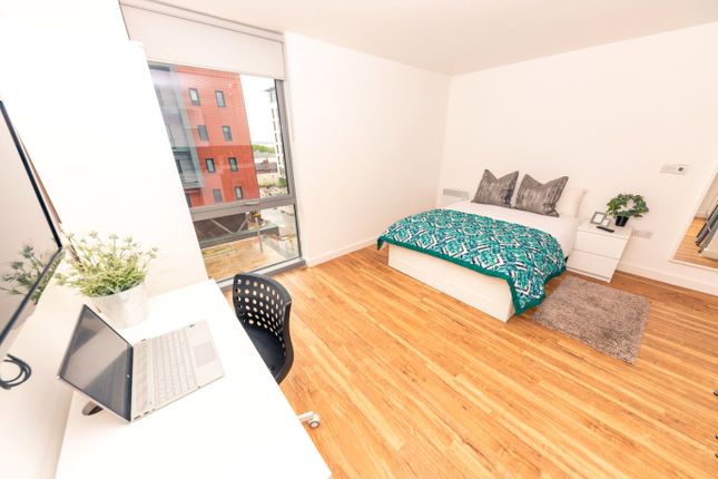 Thumbnail Flat to rent in The Studios, 25 Plaza Boulevard, Liverpool