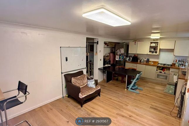 Flat, Radley House Marston Ferry Road, Oxford photo 3