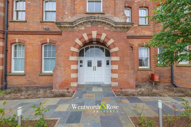 Flat for sale in Willow Road, Bournville, Birmingham