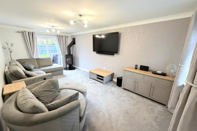 75, Edenside, Carlisle photo 3
