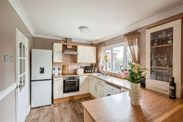 84, Walnut Road, Doncaster photo 4