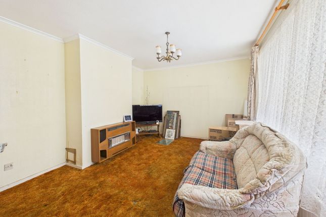 52, Templeway West, Lydney photo 2