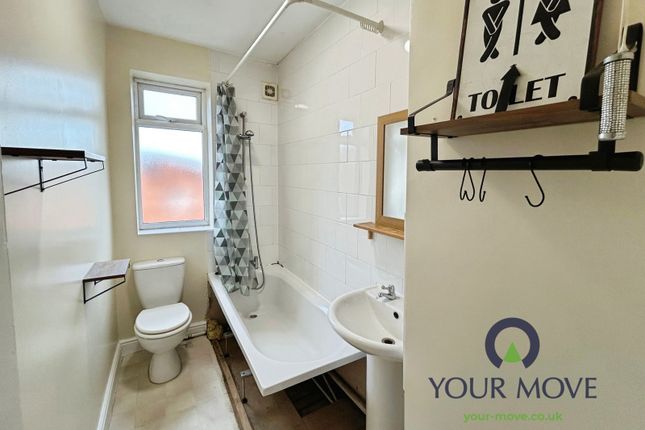28, Commercial Street, South Yorkshire photo 2