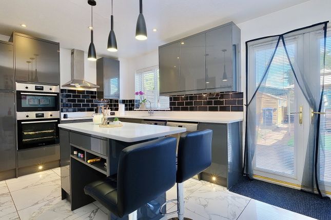 4, Merton Walk, Huntingdon photo 3