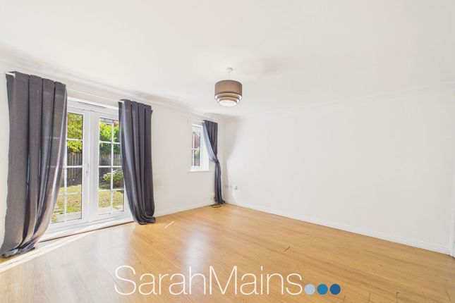 5 Radcliffe Close, Gateshead photo 3