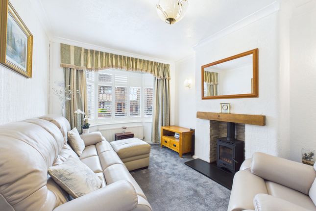 46, Hillside Close, Billinge photo 3