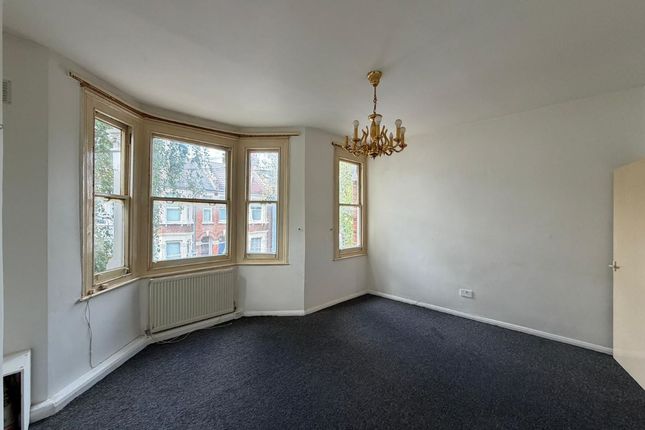 68, Charteris Road, London photo 3