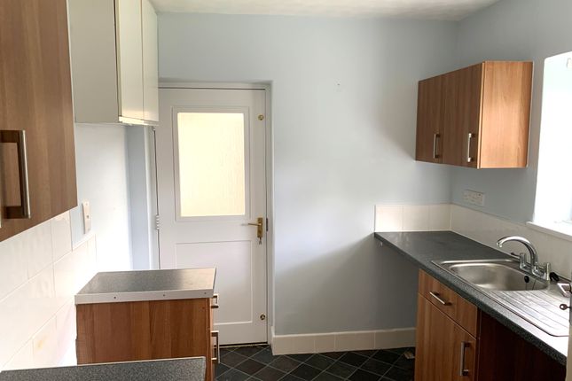 13, Earls Drive, Newcastle photo 4