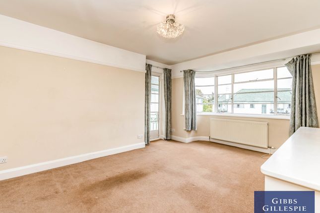 24, Capel Gardens, Pinner photo 3