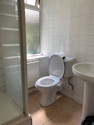 Flat 4, 8, Cardiff Grove, Luton photo 5