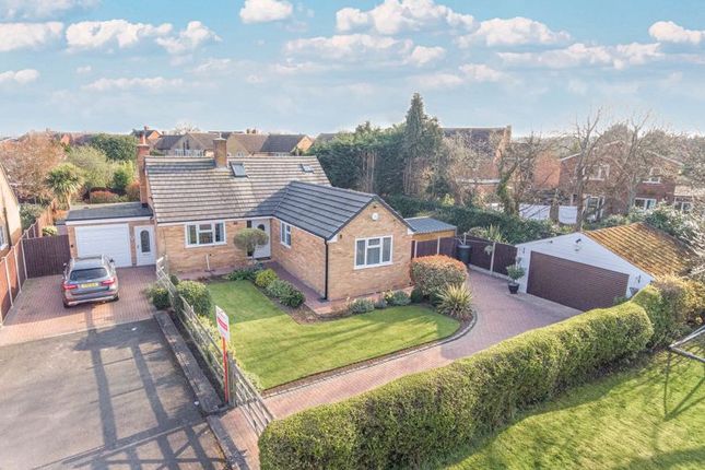 Thumbnail Bungalow for sale in Morgan Close, Studley