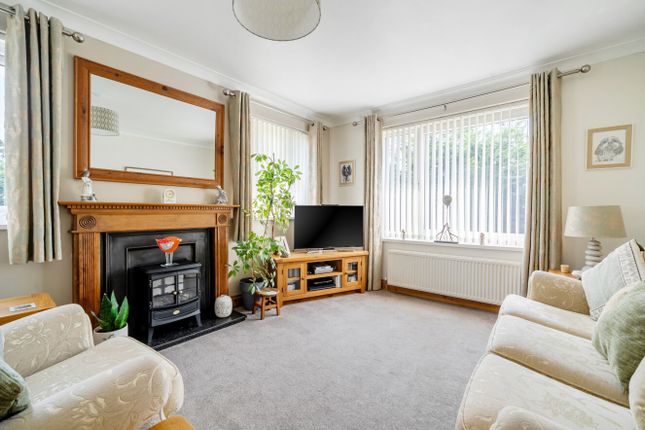 25 Broadpark Road, Paignton Devon, Devon photo 3
