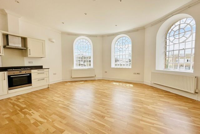 Clerkenwell House, Hilda Road, Hanwell Borders  photo 2