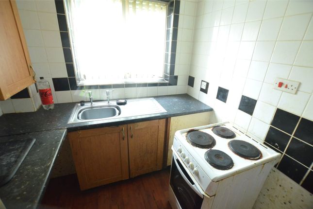 16, Earle Road, Merseyside photo 5