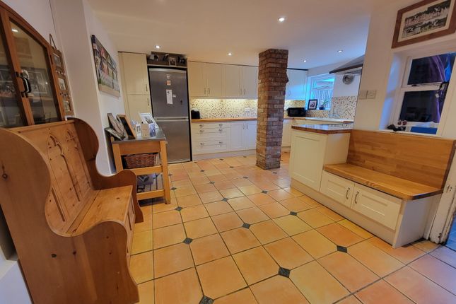 2, Blacksmith's Cottage, Norwich Road, Barham, Ipswich, Suffolk, IP6 photo 2