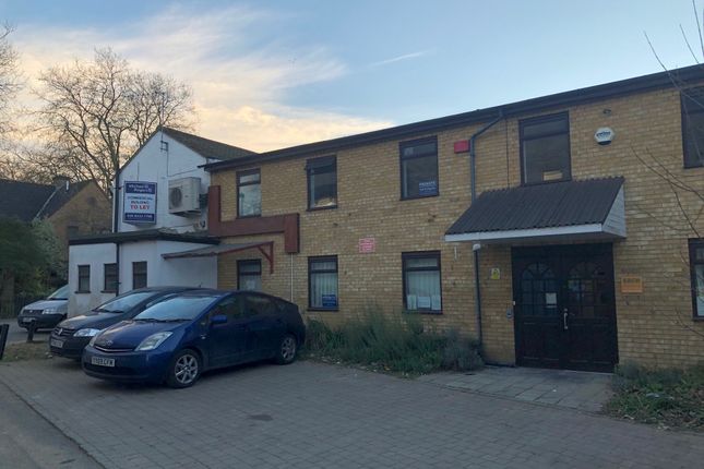 Thumbnail Office to let in Vine House, 1-2 Factory Yard, Uxbridge Road, Hanwell