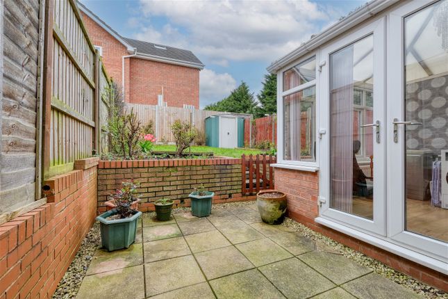 Semi-detached house for sale in Hoveton Close, Greenlands, Redditch