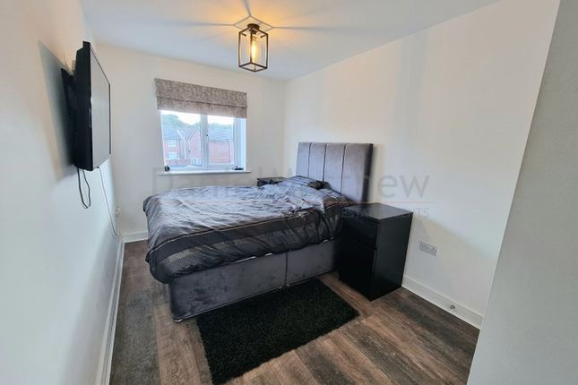 6 Heol Healey, Bridgend photo 5