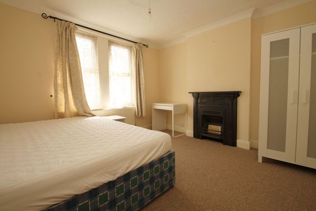 30 Ridley Road, Bournemouth photo 5