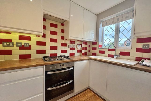 18, Old Bakery Close, Blandford Forum photo 3