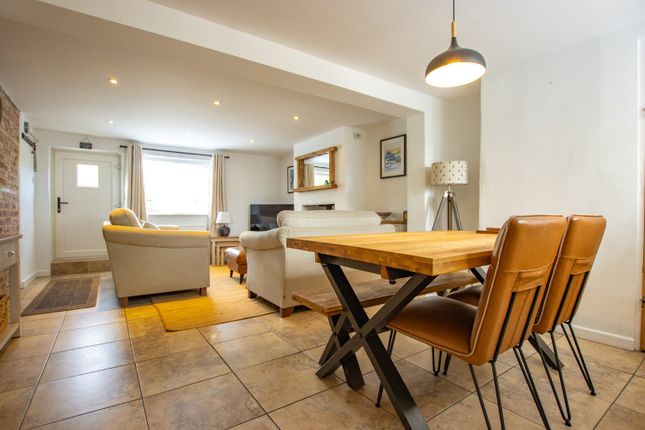 2 Gorleston Cottages, Main Road, King's Lynn photo 4