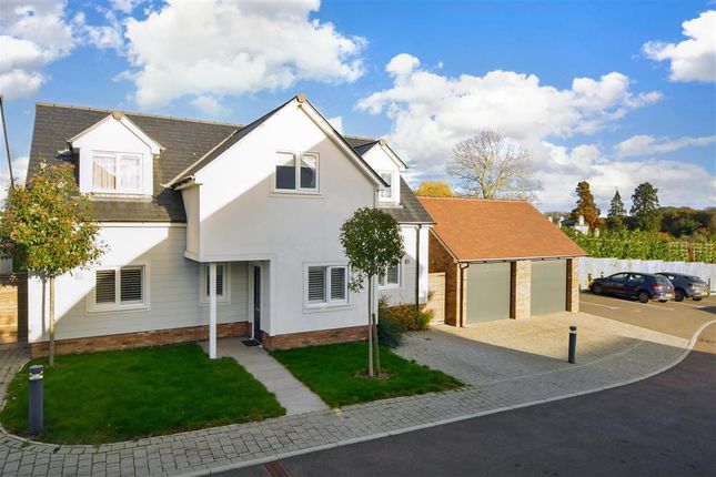 Thumbnail Detached house for sale in Rose Court, Loughton, Essex