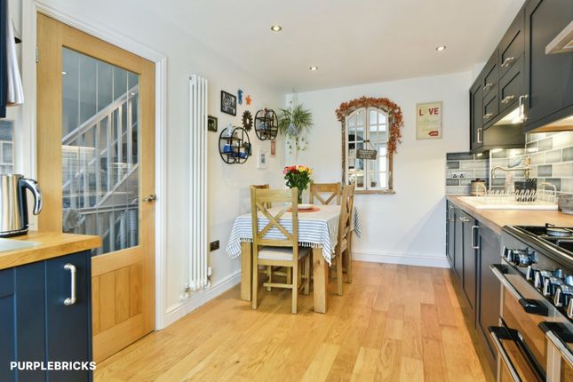 39, Shillingford Road, Bolton photo 4