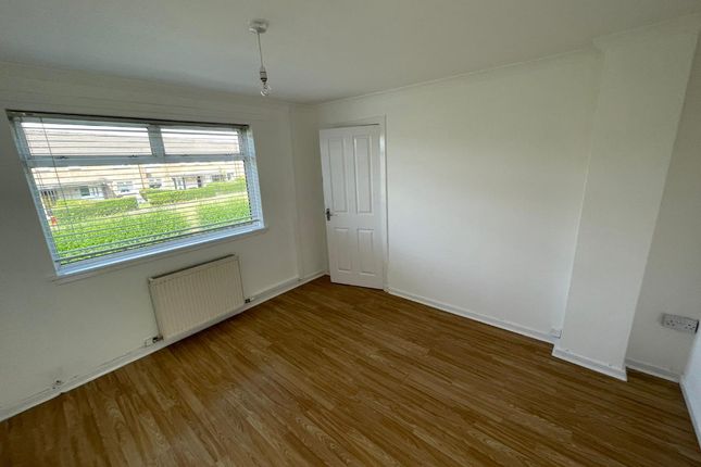 Terraced house to rent in Doon Way, Glasgow